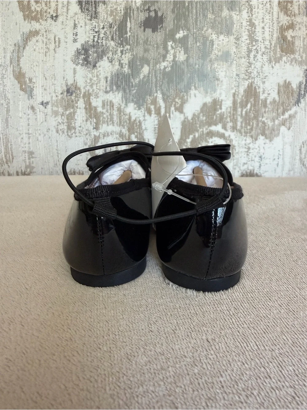 H&M Girls Black Patent Mary Jane Flats with Bow - Ballerina Flats - Size 12